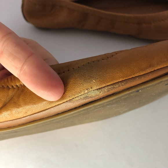 Tory Burch Eddie Tan Leather Ballet Flats Shoes Women’s Size 6.5 flaws - Picture 5 of 16